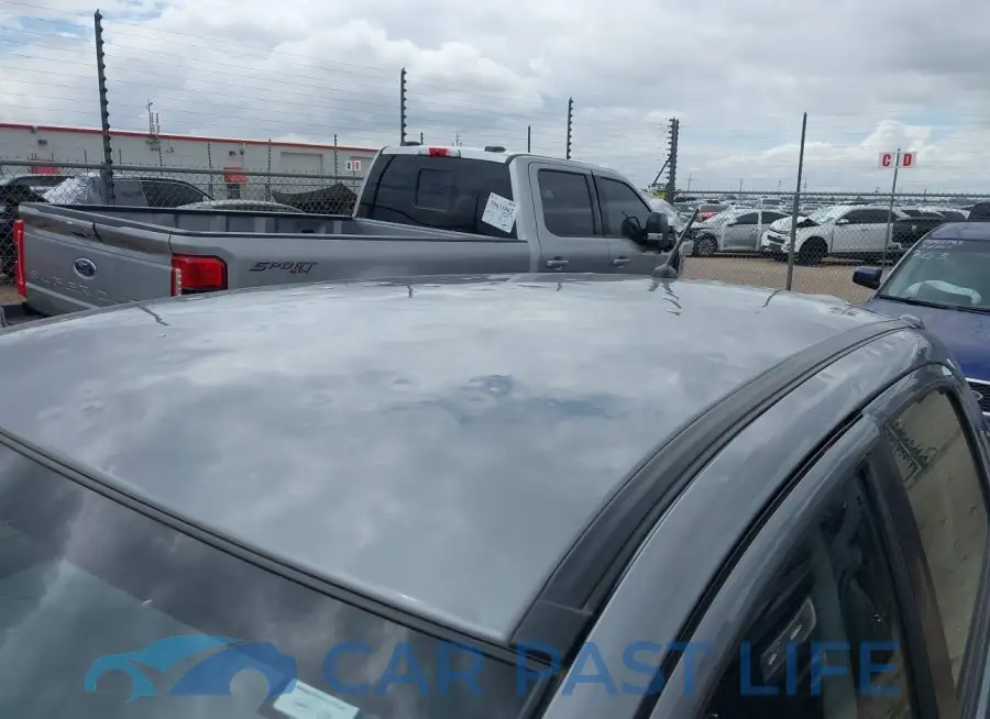 ML32AUHJ8MH010196# 12