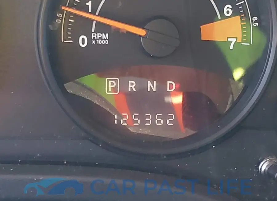 1C4NJCBA0FD350496# 15