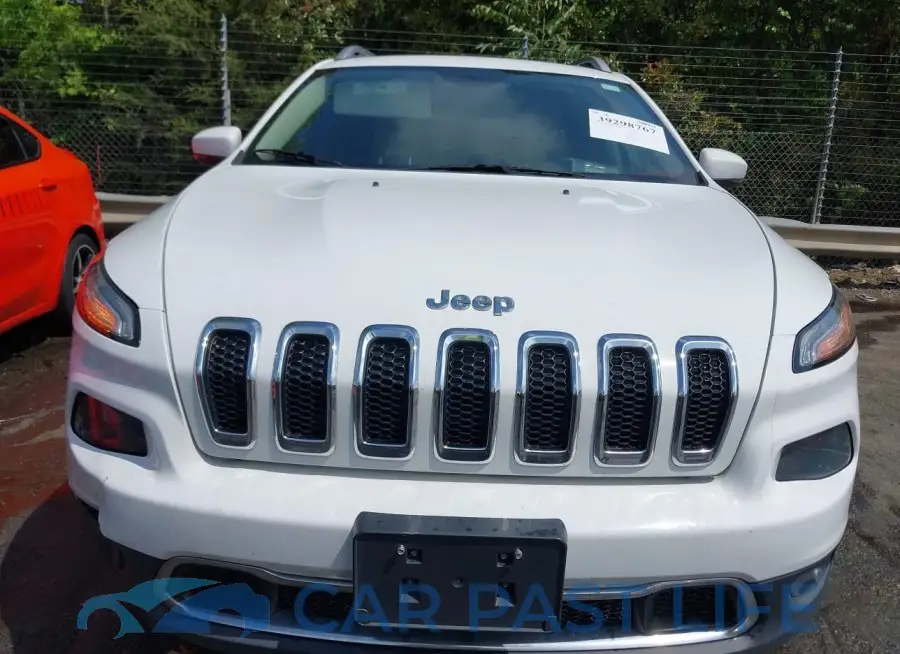 1C4PJLDS6FW670599# 6