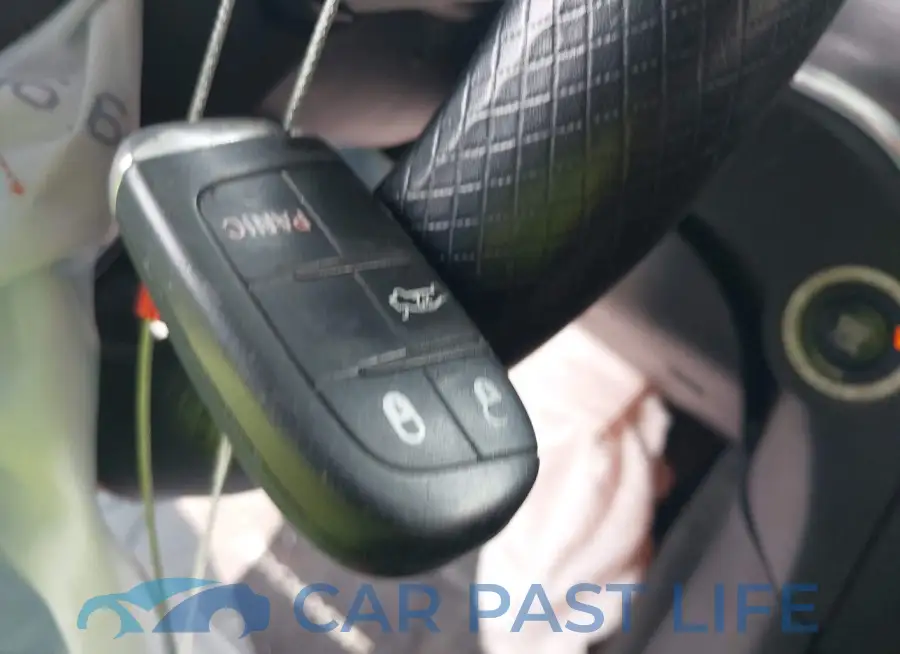 2C3CDXBG8FH880314# 11