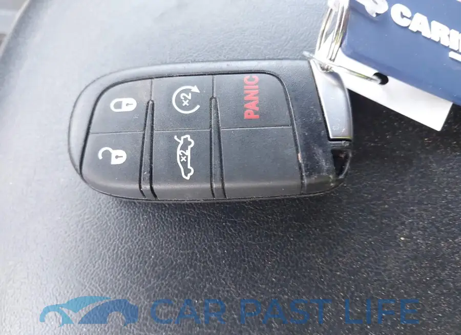 2C3CDXBGXNH202839# 11