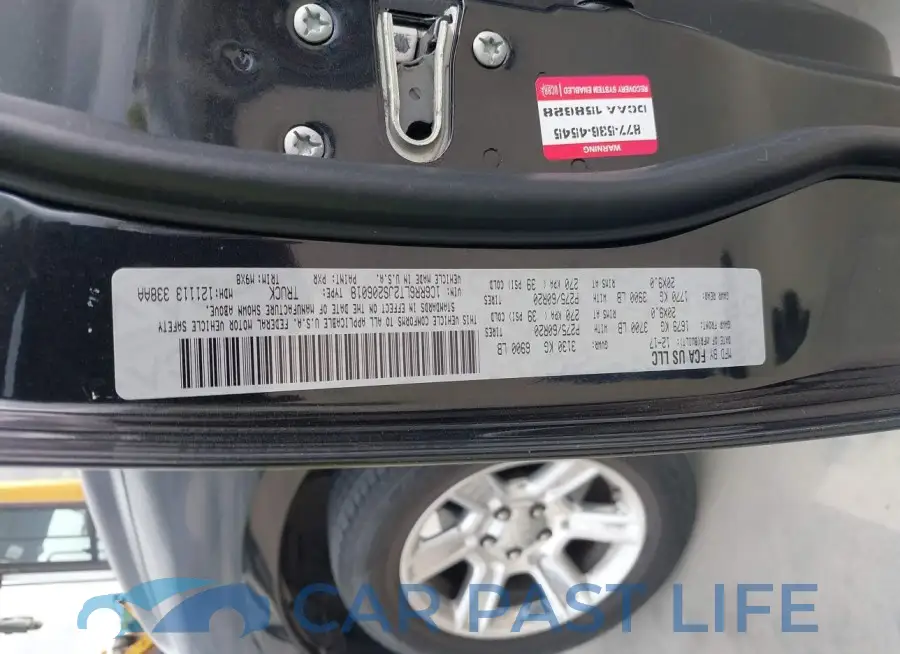 1C6RR6LT2JS206018# 9