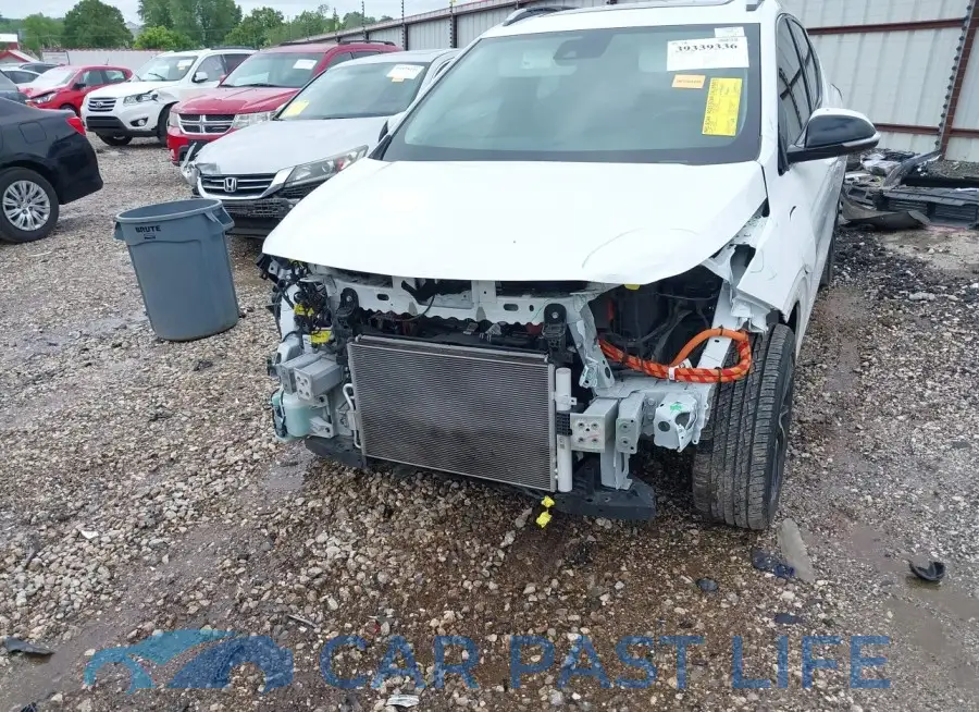 1G1FZ6S04N4116617# 6