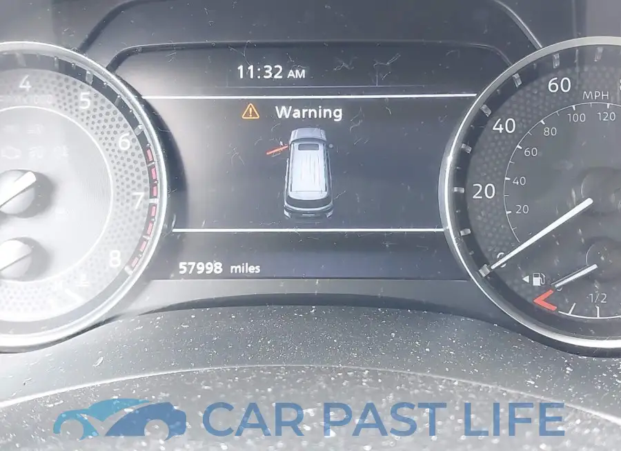 JN8AY2AC0N9161893# 7