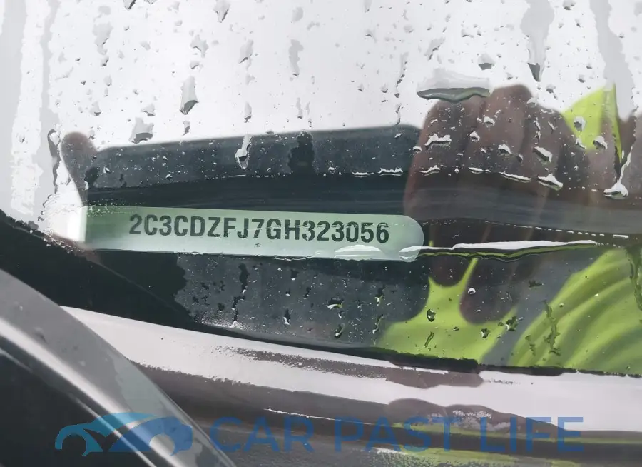 2C3CDZFJ7GH323056# 9