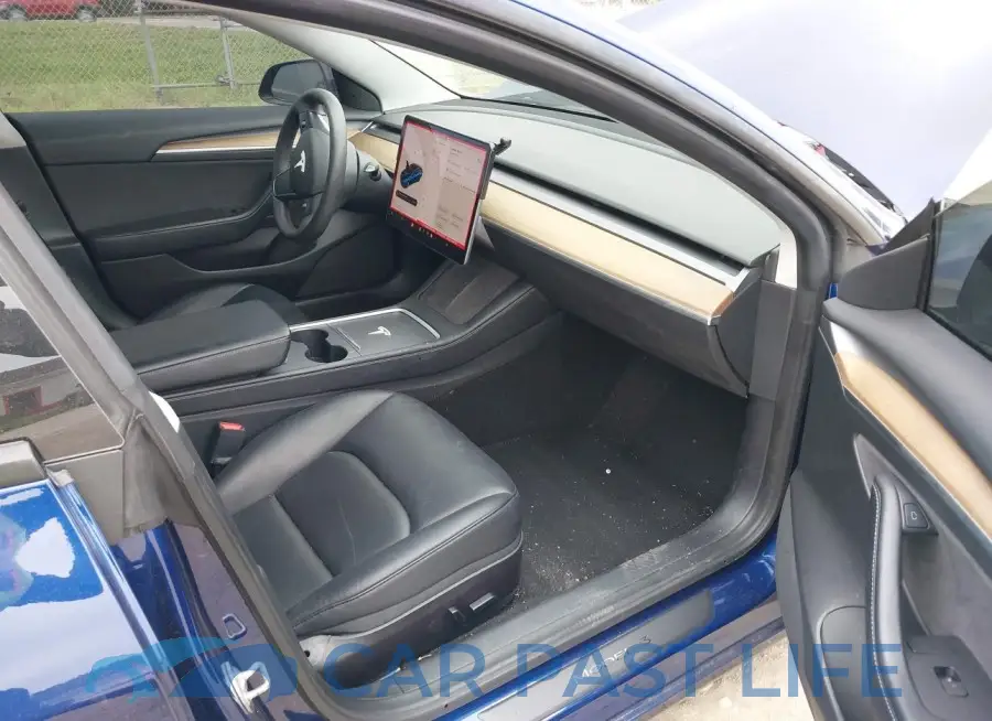 5YJ3E1EB0NF187084# 5