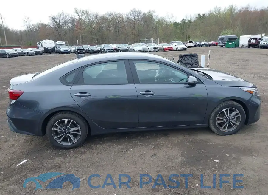 3KPF24AD5RE696419# 13