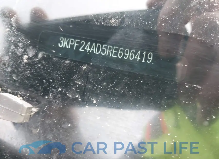 3KPF24AD5RE696419# 9