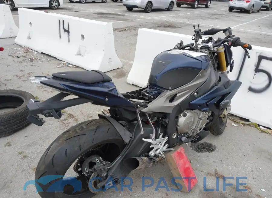 WB10D1208FZ199811# 4