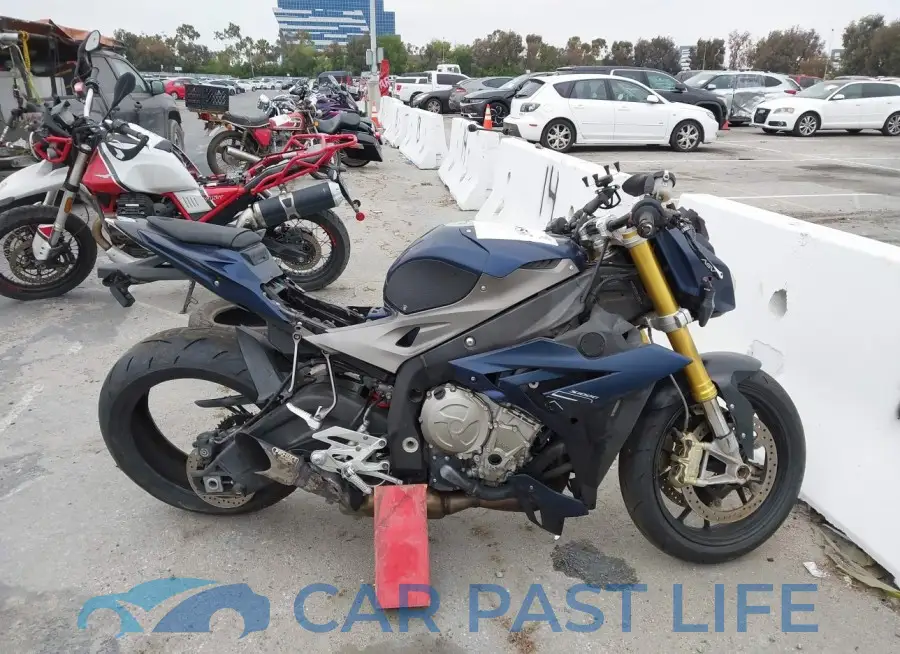WB10D1208FZ199811# 12