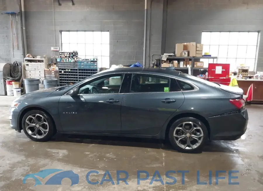 1G1ZD5ST2MF013523# 14