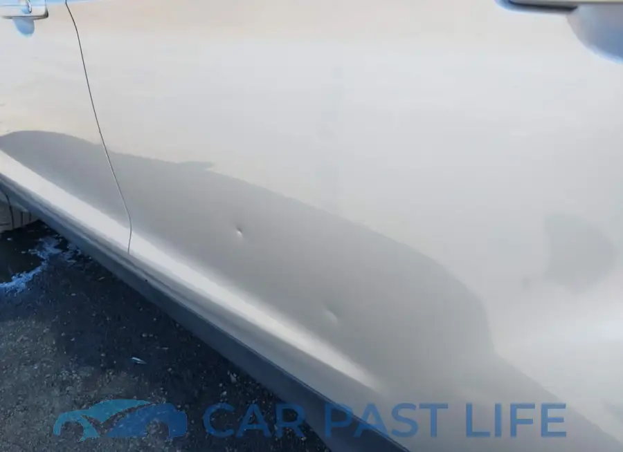 1FMCU9G98HUE09745# 6