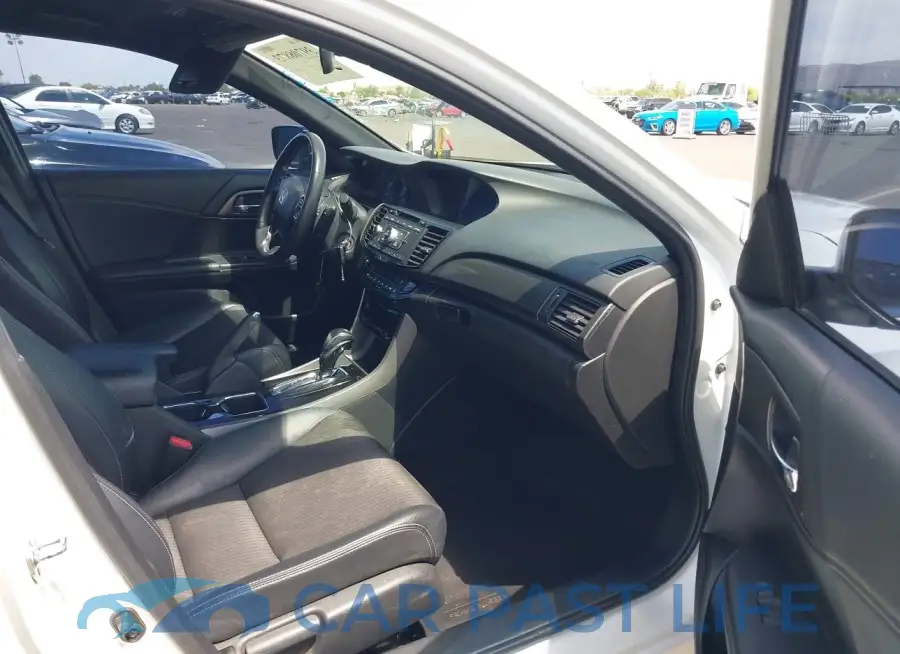1HGCR2F50HA196157# 5
