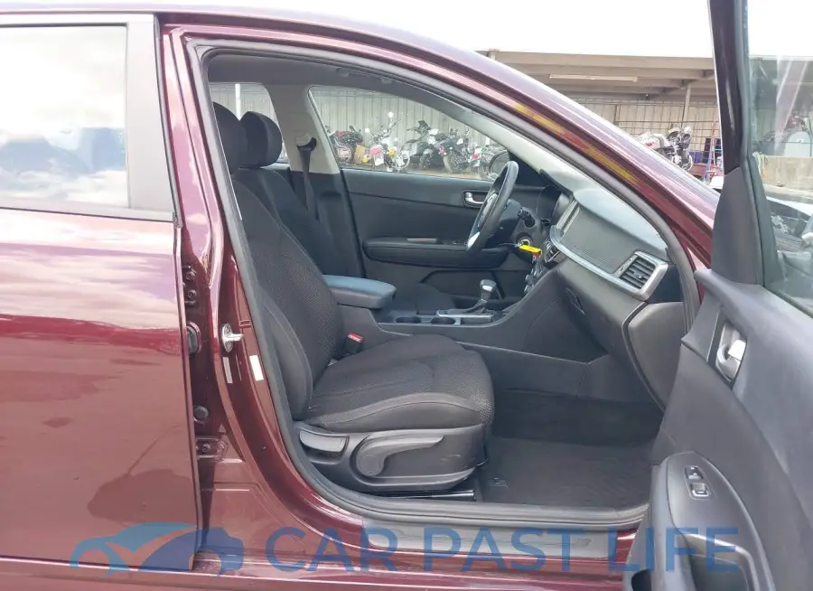 5XXGT4L30KG279955# 5