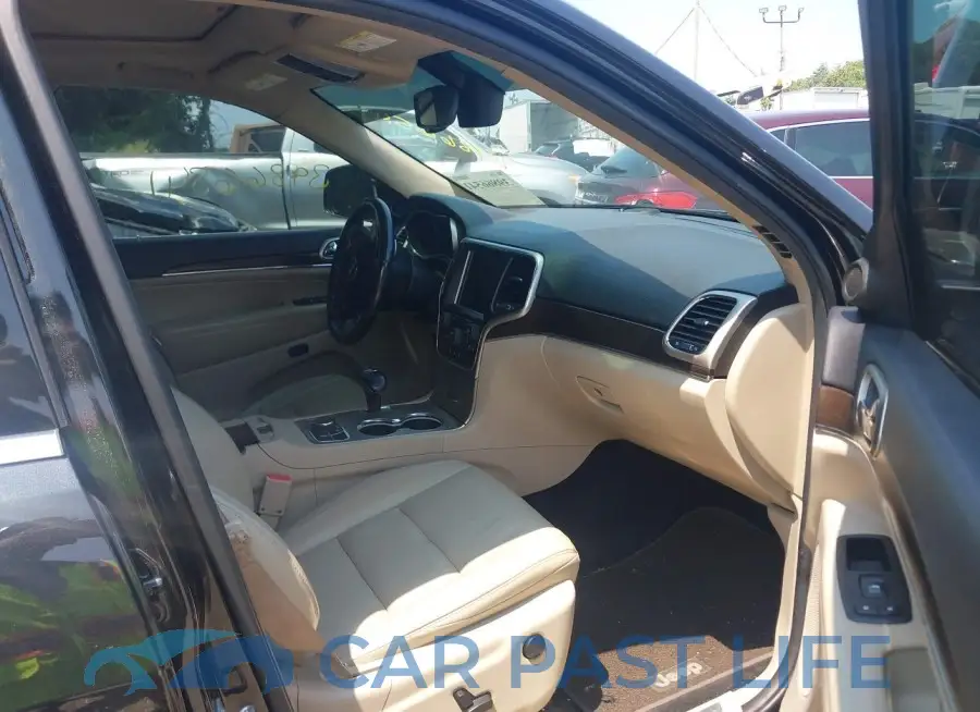 1C4RJFBG3EC391961# 5