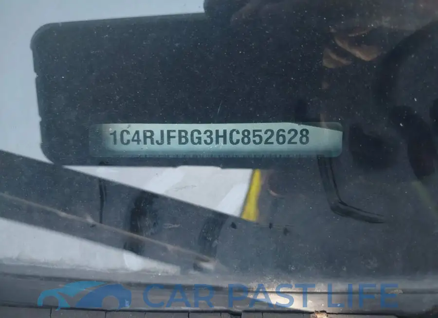 1C4RJFBG3HC852628# 17