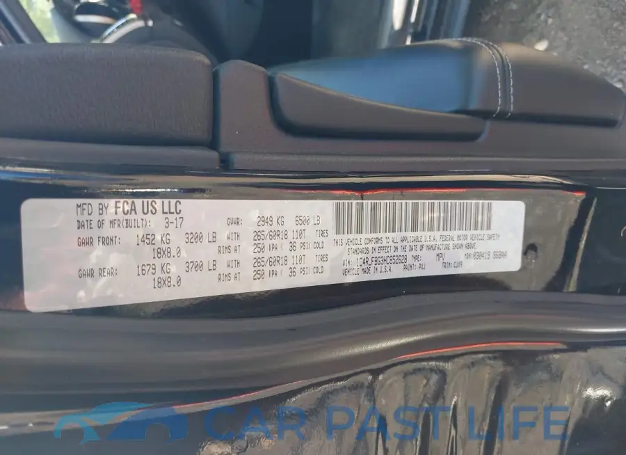 1C4RJFBG3HC852628# 9