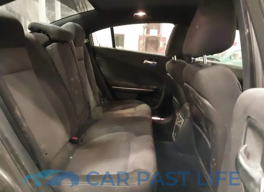 2C3CDXFG5FH827841# 8