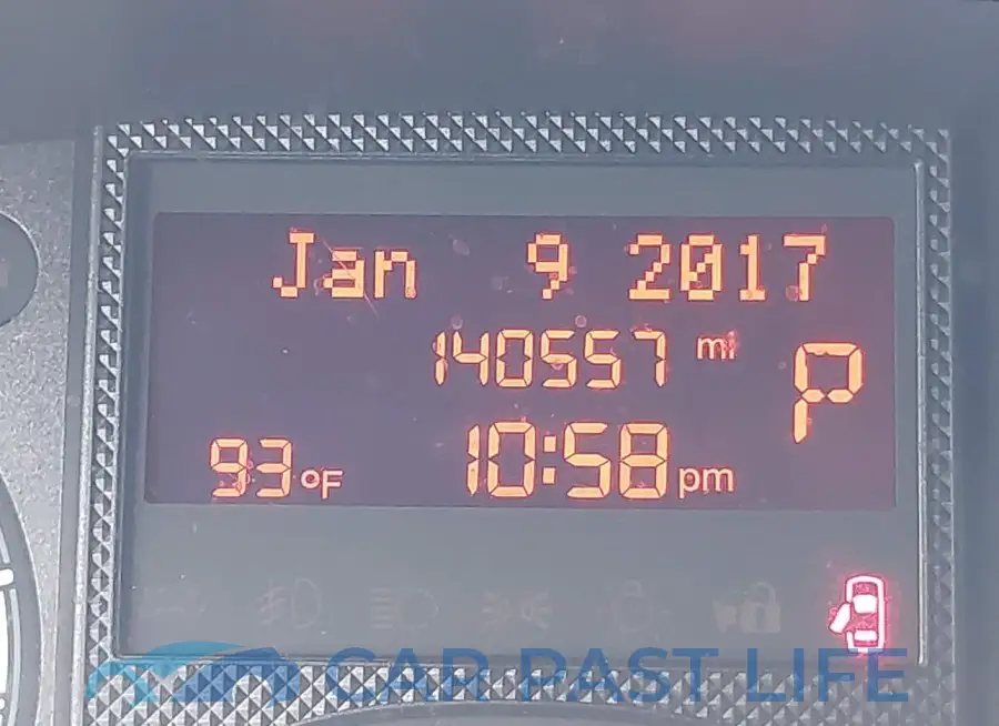 3C6TRVNG9JE128355# 15