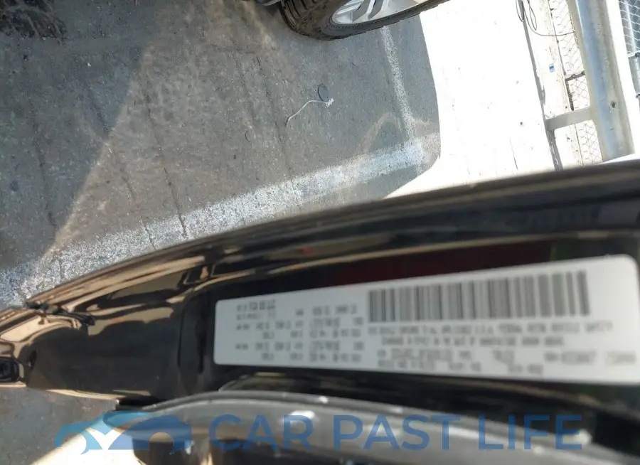 3C6UR5CJ3FG635122# 9