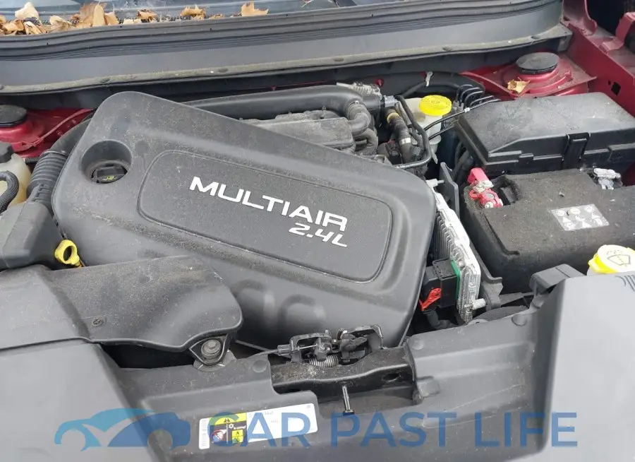 1C4PJLAB2FW695021# 10