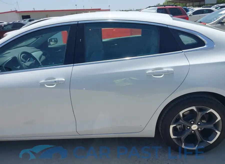 1G1ZD5ST9PF234539# 14