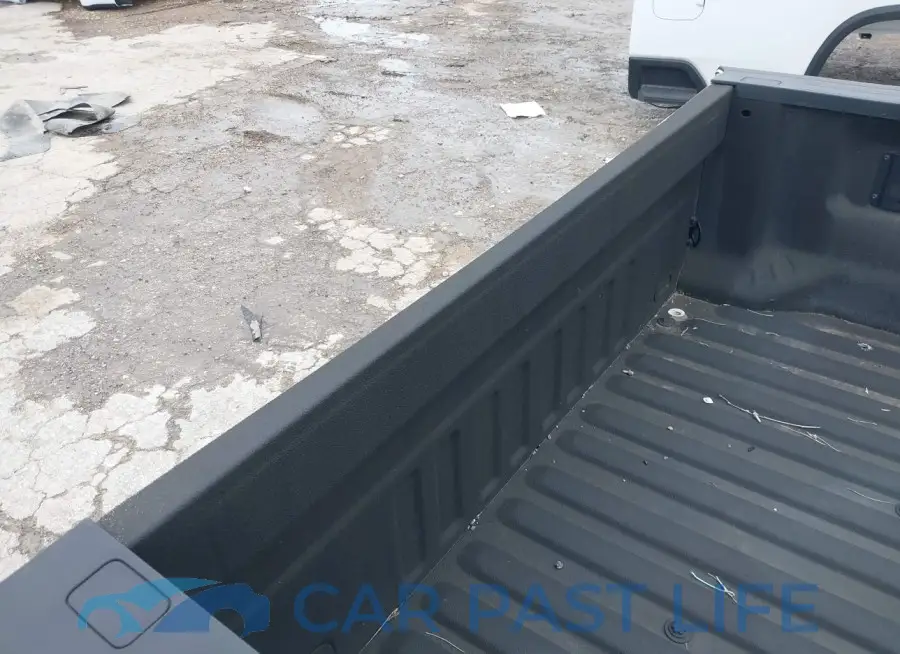 19 FORD TRUCK BED# 7