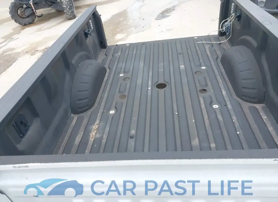 19 FORD TRUCK BED# 10