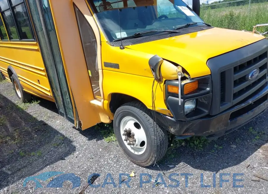 1FDFE4FS6GDC50269# 11