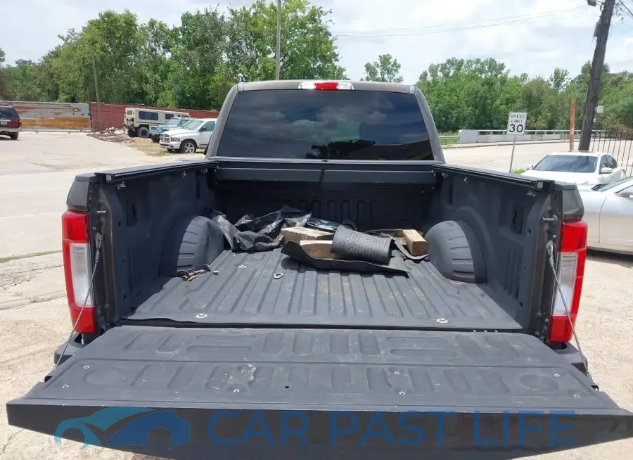 1FT7W2BT1HEC53021# 12