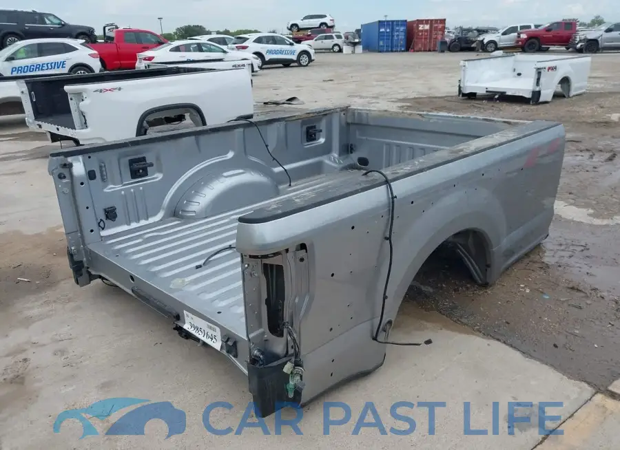 24 FORD TRUCK BED# 4
