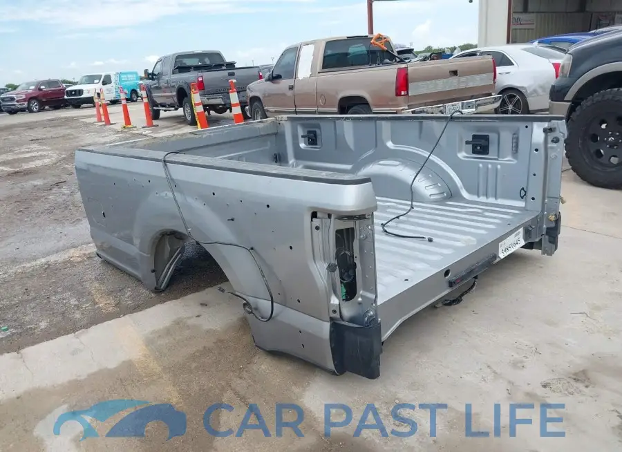 24 FORD TRUCK BED# 3