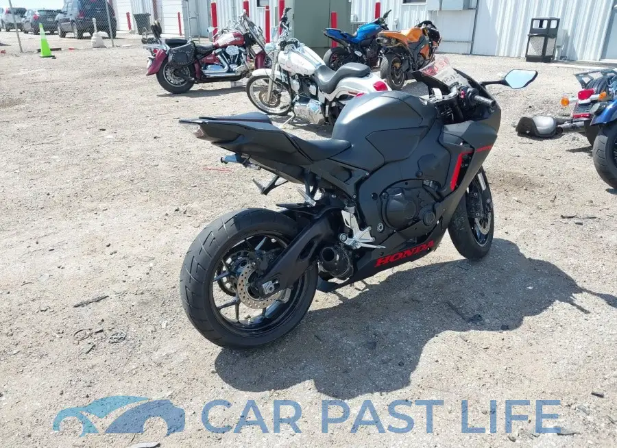 JH2SC7710JK100183# 4