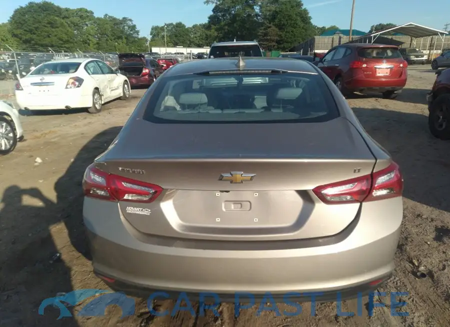 1G1ZD5ST1NF147375# 16