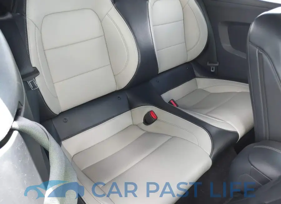 1FAGP8UH8R5120188# 8
