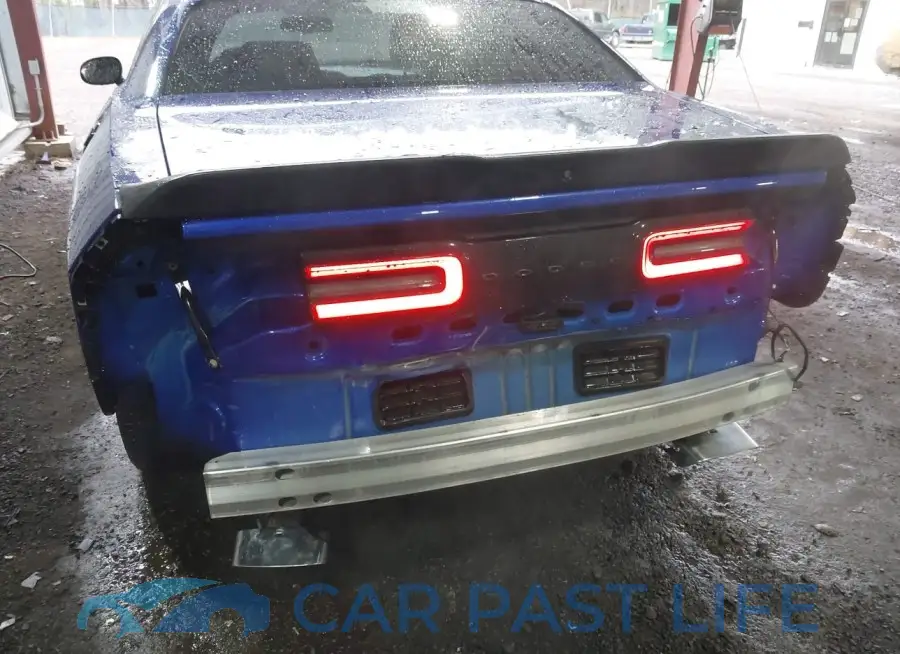2C3CDZBT4MH530992# 6