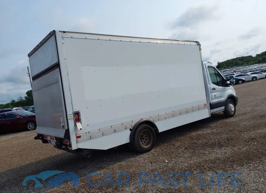 1FDBF9ZM3HKB38760# 4