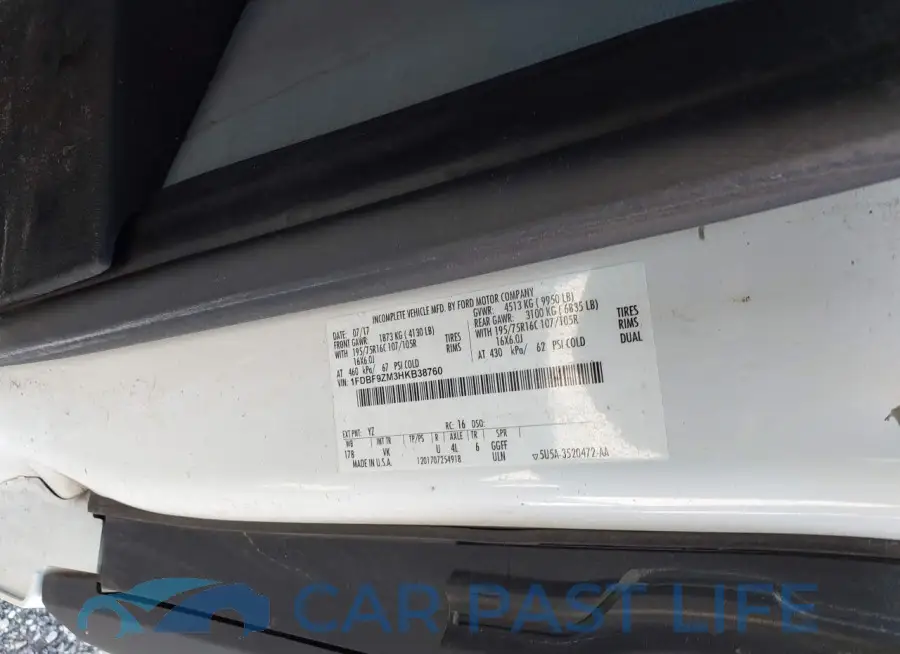 1FDBF9ZM3HKB38760# 9