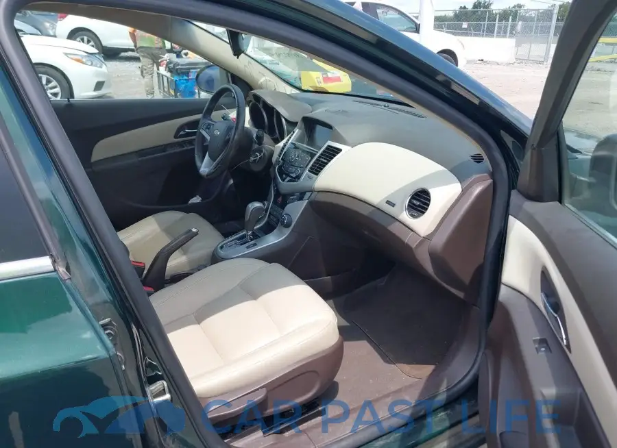 1G1PE5SBXE7461709# 5