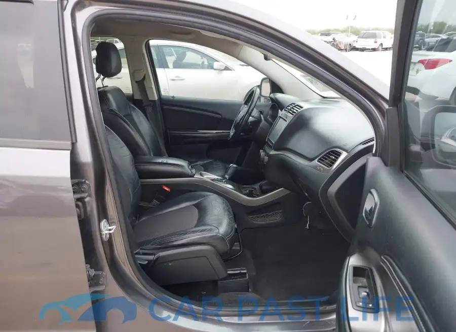 3C4PDCGB5FT659411# 5