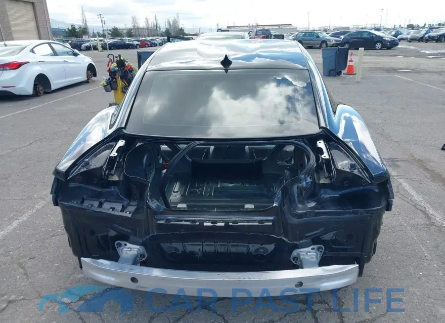 1G1FJ1R60J0155551# 15
