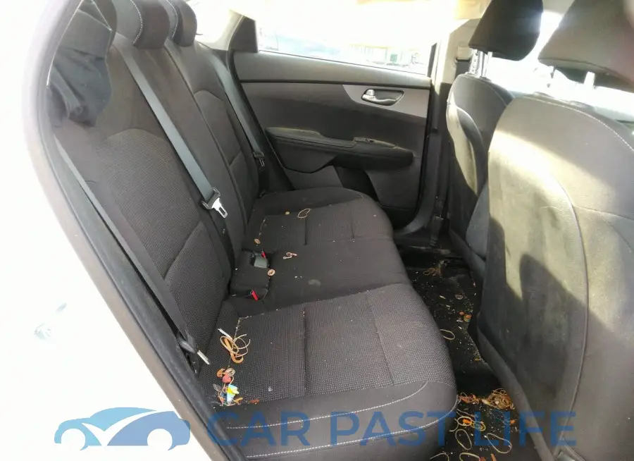 3KPF24AD3LE251894# 8