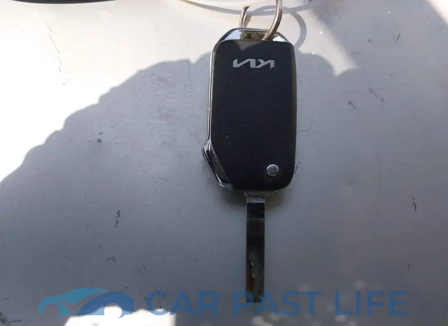 3KPF24AD3RE701214# 11