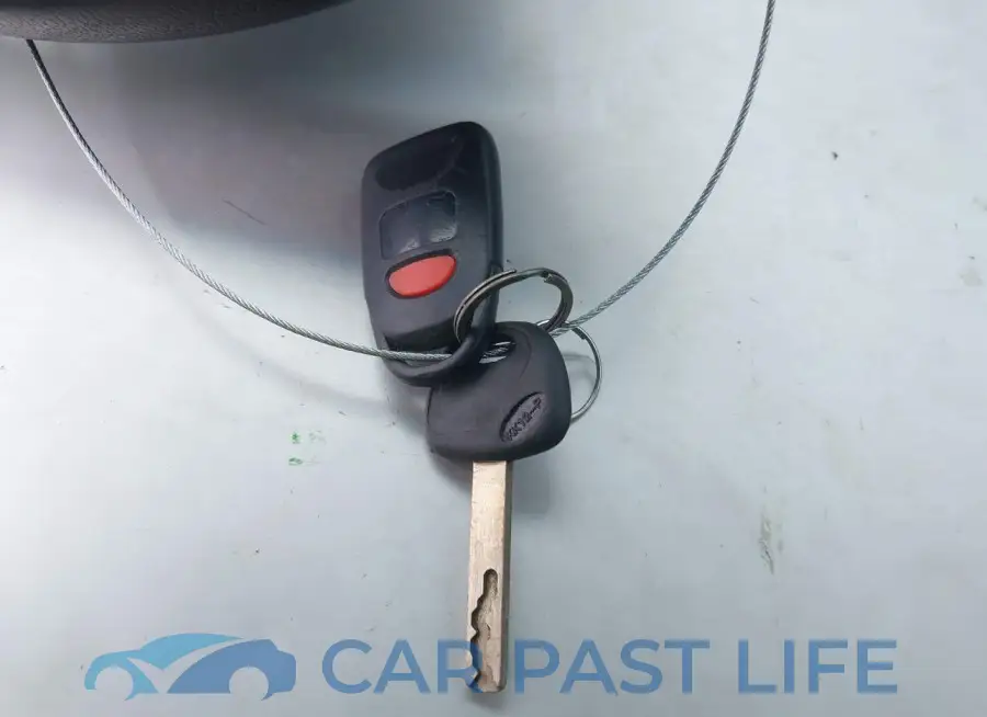 KNAGT4L35G5070879# 11