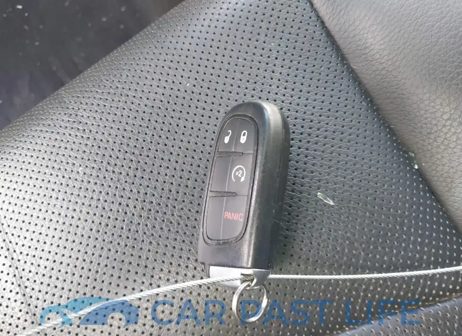 3C6UR5FL6JG430190# 11