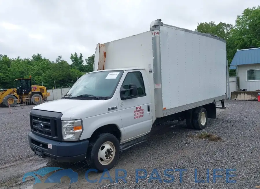 1FDWE3FS8JDC10759# 2