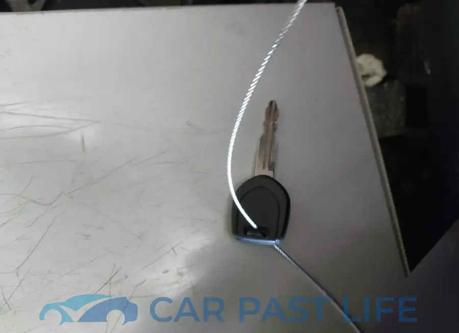 JA4AP3AU2JZ015299# 11