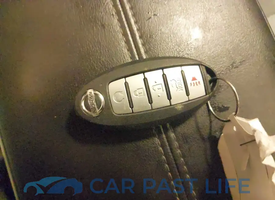 3N1AB8CV9MY209739# 11