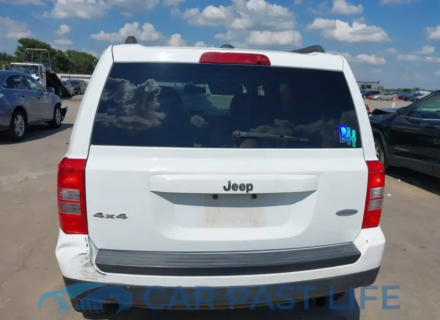 1C4NJRFB2ED855511# 16