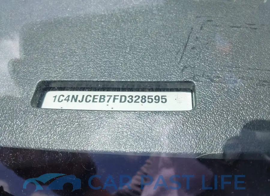 1C4NJCEB7FD328595# 9